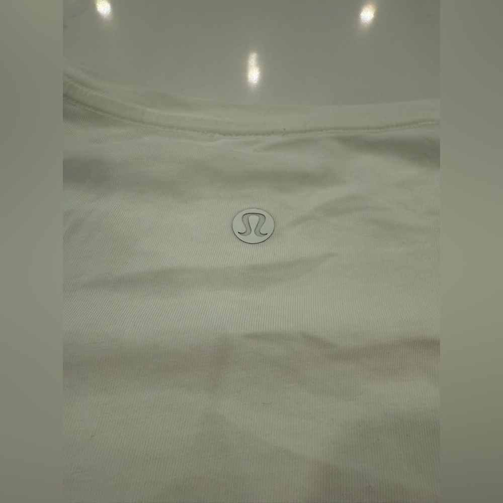 Lululemon short sleeve white t shirt with Aldous Collins art v neck local - Picture 6 of 6